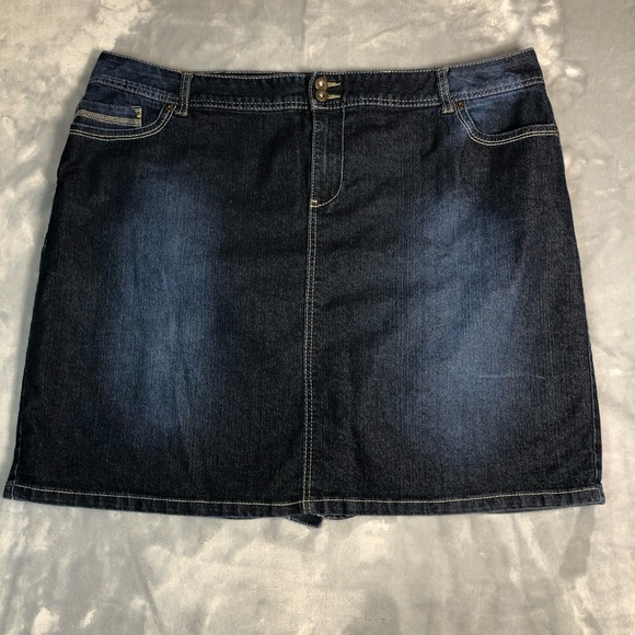 Baccini Women's Plus Size Knee High Denim Skirt Size 22W - Picture 1 of 10
